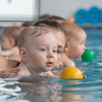 małe dzieci nauka plywania (32)