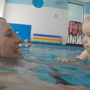 nauka pływania niemowlaki