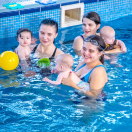 promocja Black Friday basen Kromera Wrocław fregata swimming