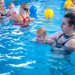 promocja Black Friday basen Kromera Wrocław fregata swimming