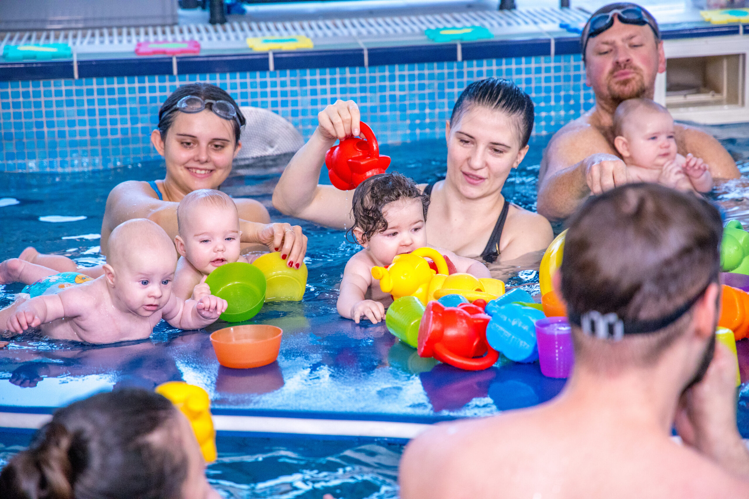Próbne zajęcia dla niemowląt we Wrocławiu – sprawdź, czy Twoje dziecko pokocha wodę!