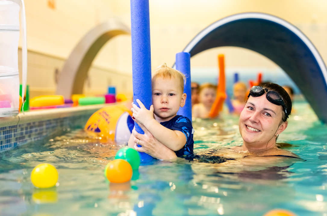 Nauka pływania w poznaniu na termach