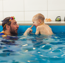 Pływanie dzieci i niemowląt fregata swimming